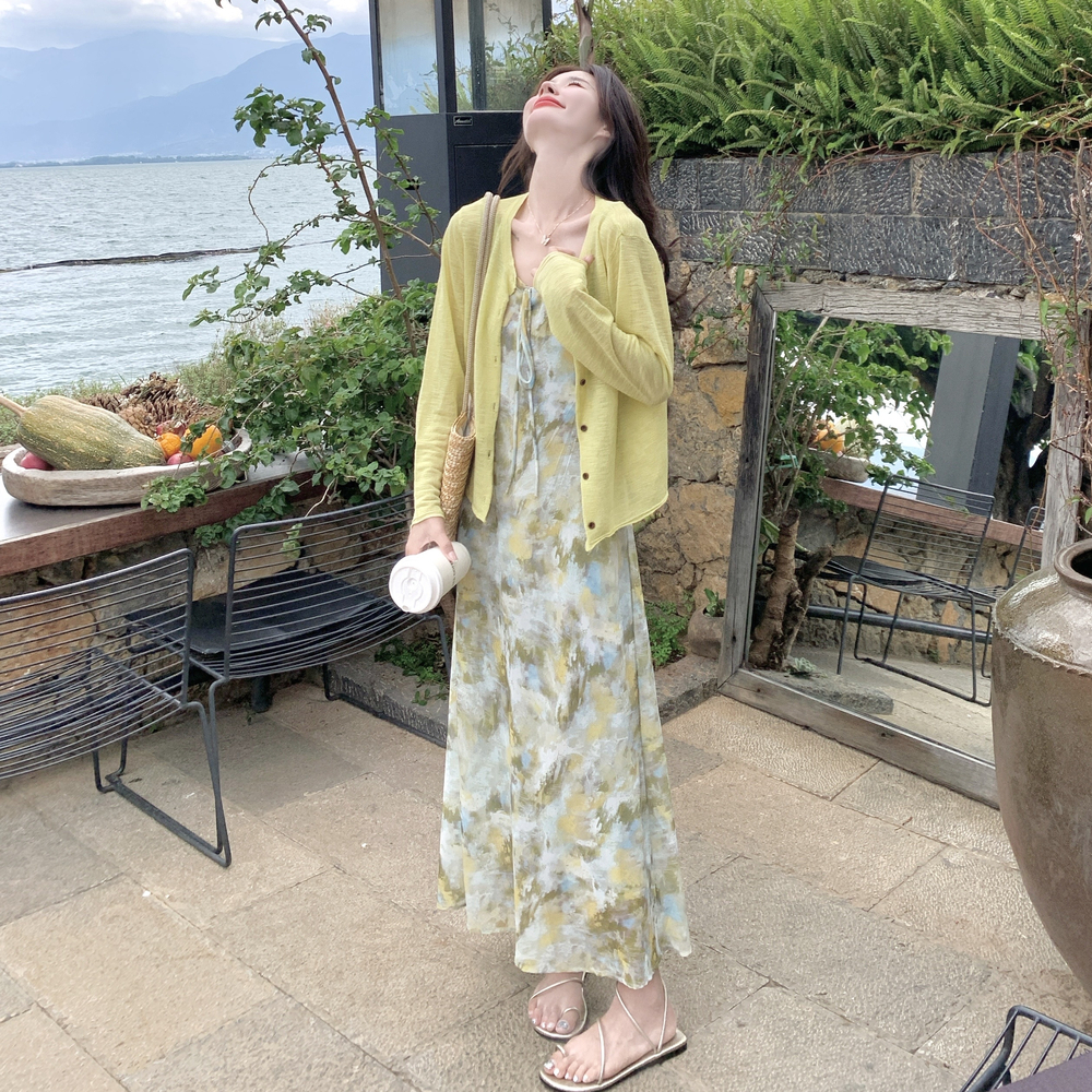 绝美浪漫风韩系晕染印花吊带裙套装女夏2025新款薄款针织衫两件套
