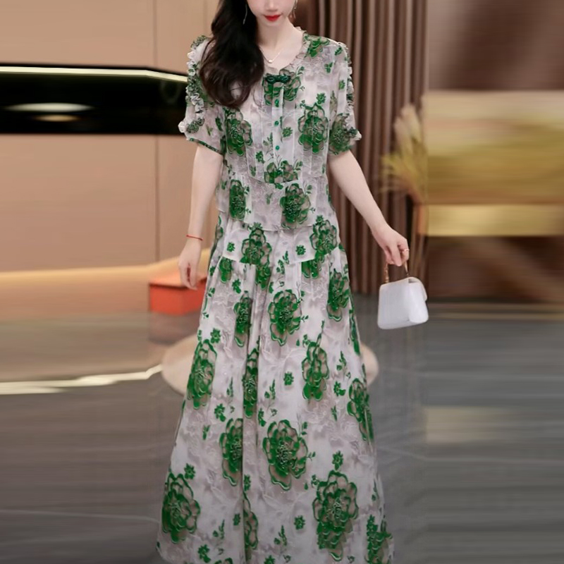 柔赛丝品质女装2025夏季新款时尚洋气花色减龄宽松假两件连衣裙子