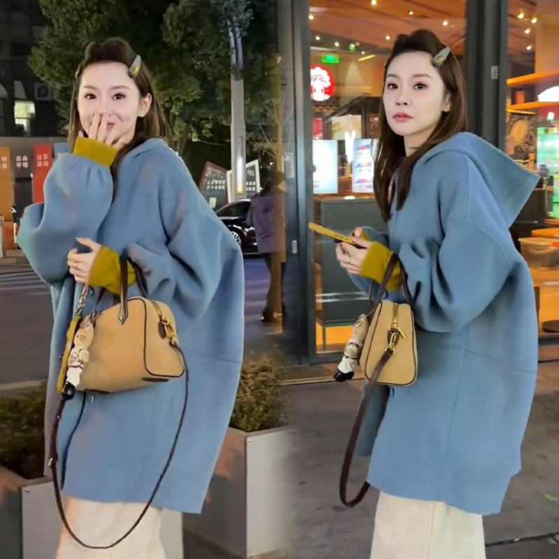 2025秋冬新款时尚显瘦气质网红高档洋气女高级百搭宽松毛呢外套潮