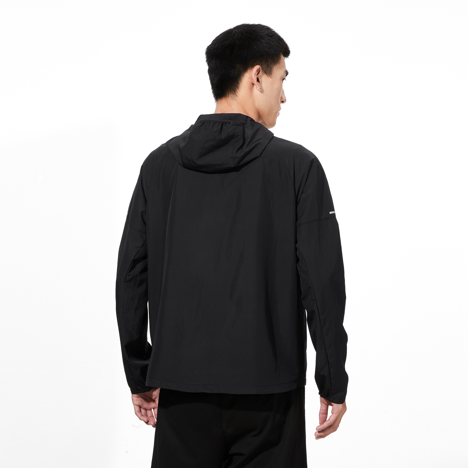 NIKE耐克梭织拒水夹克男秋季连帽休闲跑步运动服训练外套DD4747