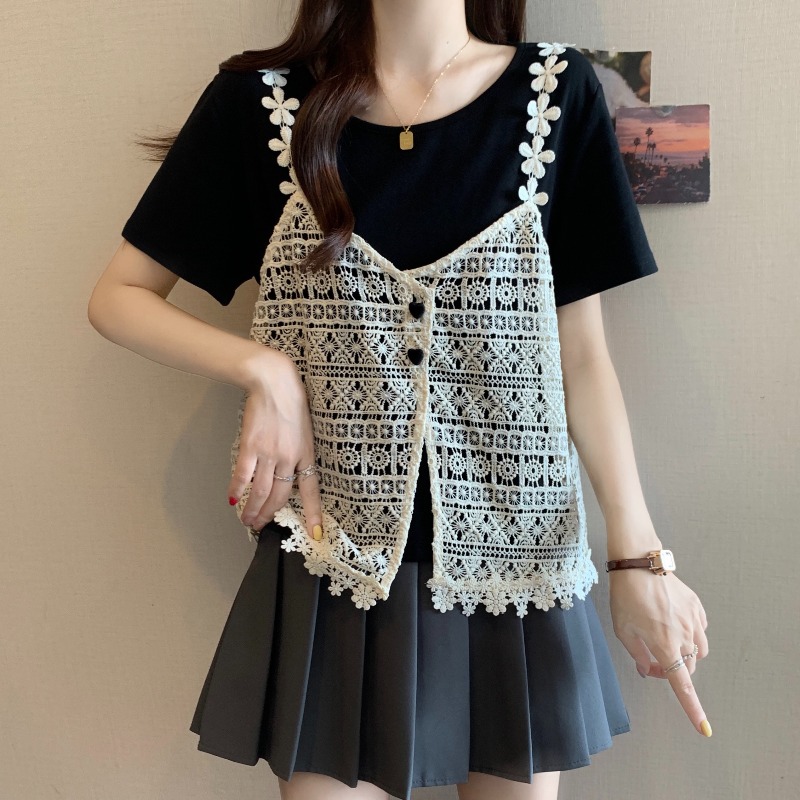 大码假两件蕾丝拼接短袖T恤女夏季胖MM宽松显瘦百搭洋气镂空上衣