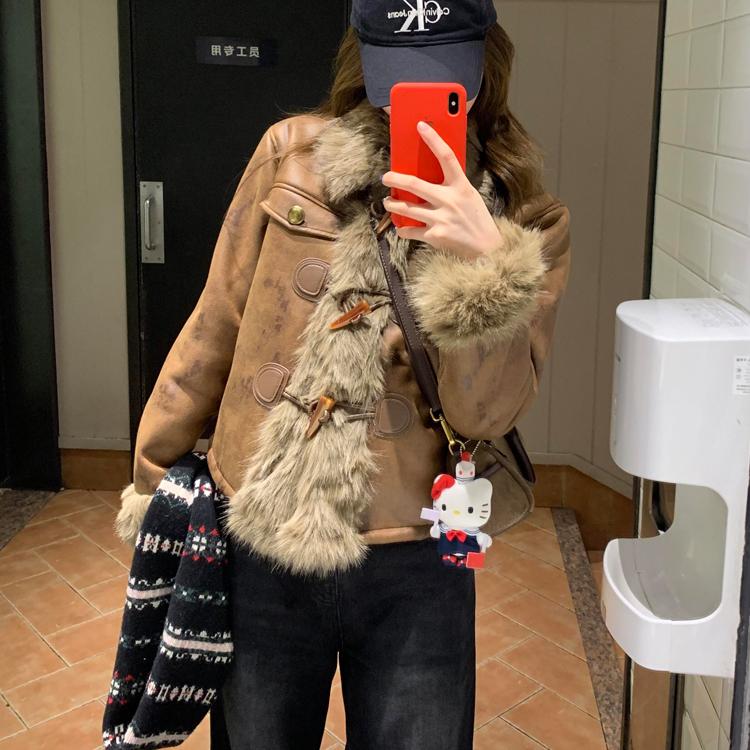 设计复古毛毛外套女冬季新款高级洋气麂皮绒加厚拼接仿狐狸毛皮草
