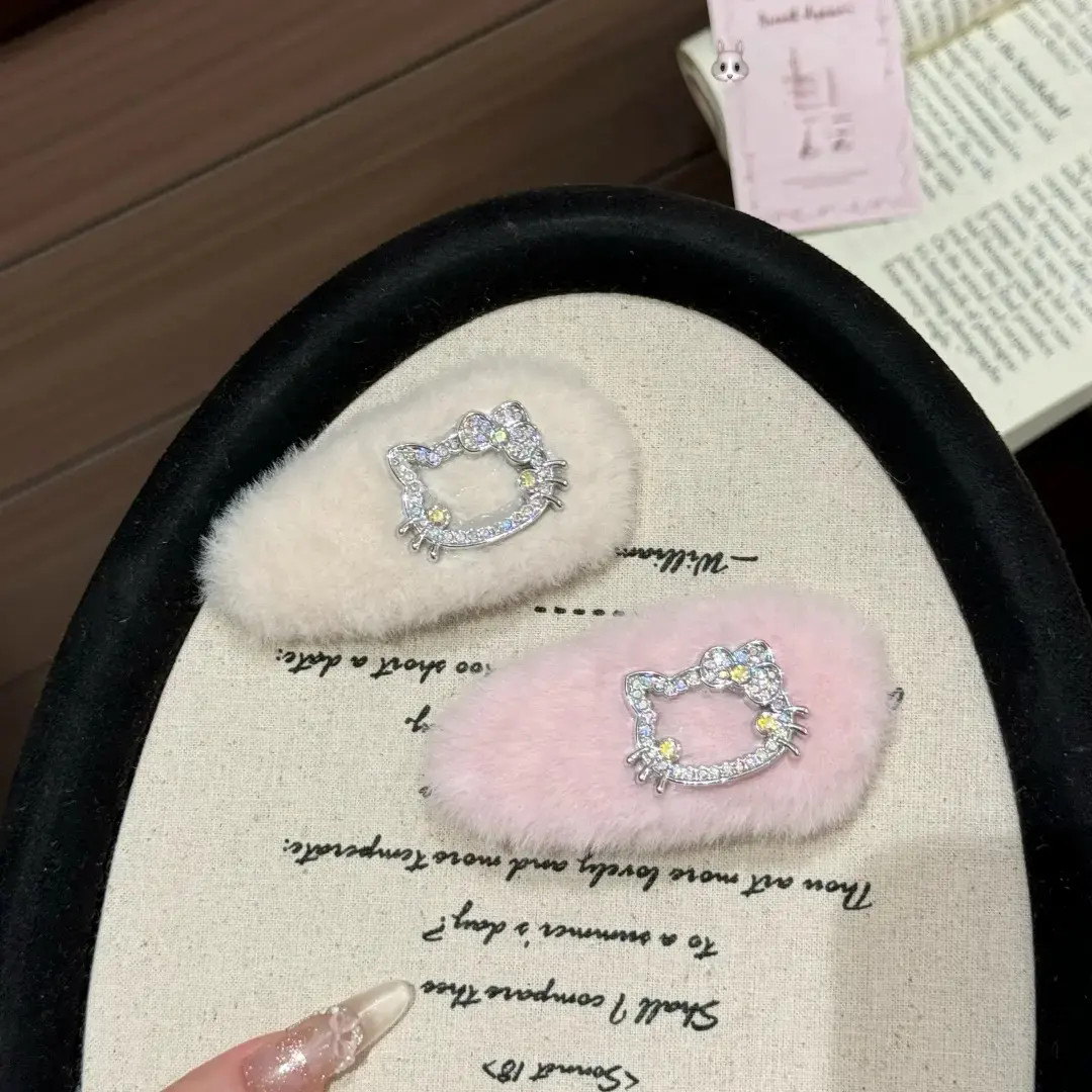 闪钻kt!甜酷女孩kt发夹可爱粉色时髦秋冬新品毛绒绒刘海发卡发饰