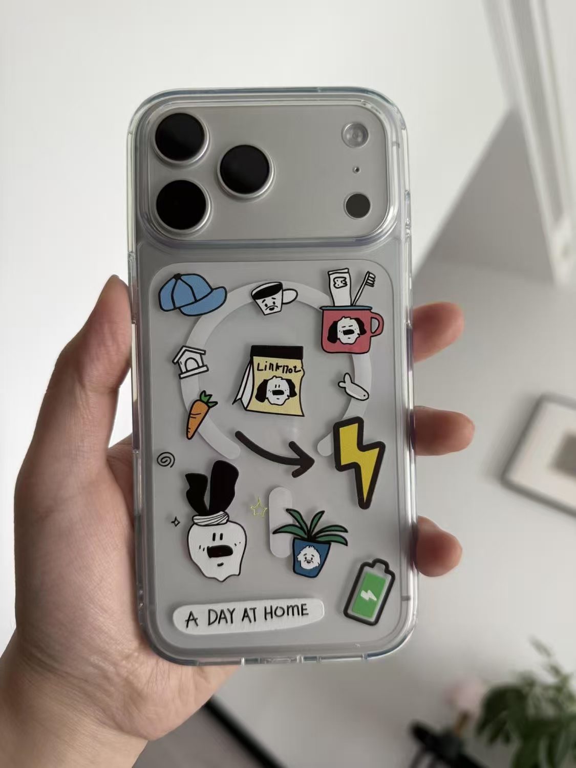 涂鸦小狗标签磁吸壳适用苹果17Promax/17手机壳16透明15防摔肤感