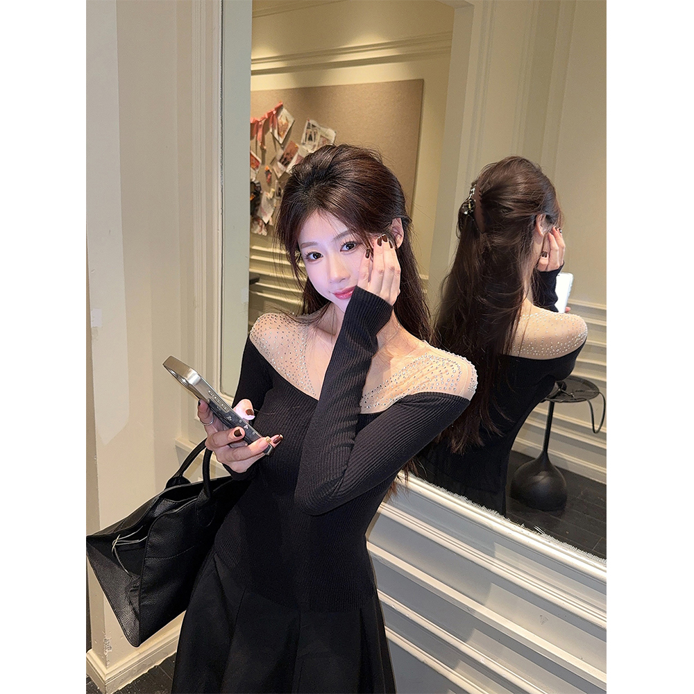 【极光梦境】设计感重工烫钻气质毛针织打底长袖上衣+黑色半身裙