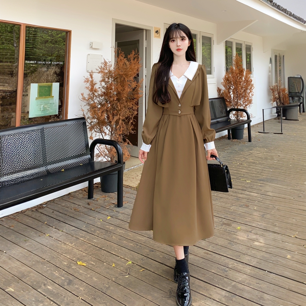 大码秋装2025年新款女法式高级感穿搭遮肚子收腰显瘦假两件连衣裙