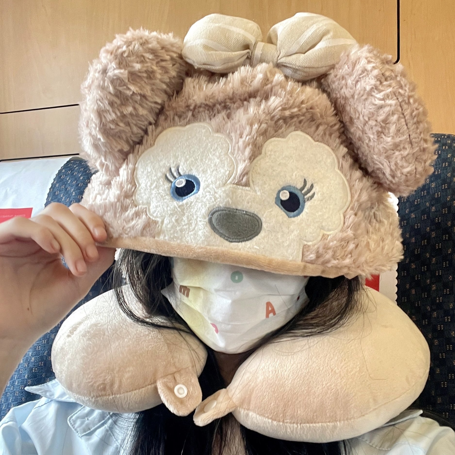 可爱卡通雪莉玫U型枕毛绒旅行u型枕学生连帽创意颈脖礼物便携枕头