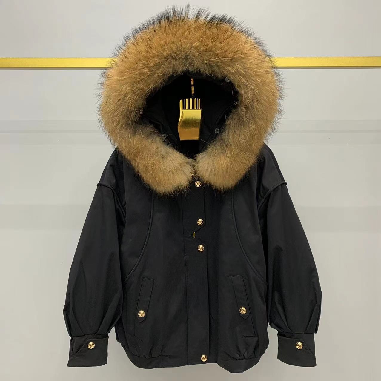 派克服女短款时尚韩版潮流爆款皮草外套女狐狸毛领可拆卸獭兔内胆