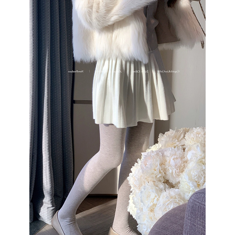 少女千金感米白色针织百褶a字短裙女秋冬新款宽边高腰百搭半身裙