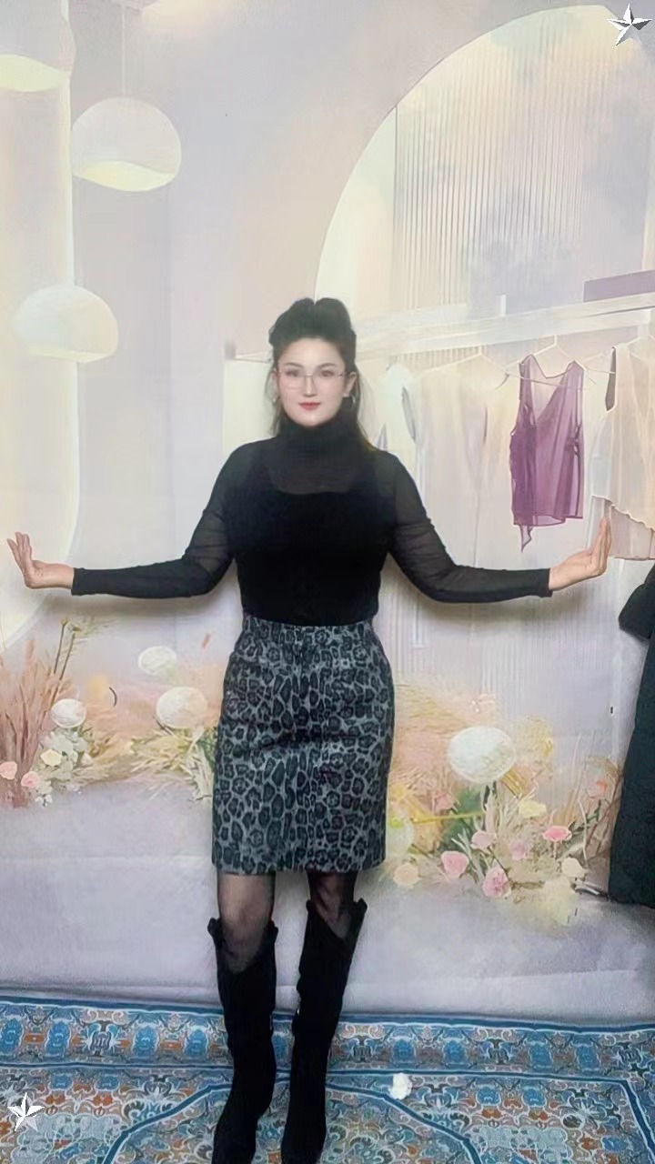 09高腰短裙厚款女装镂空包臀裙性感风修身半身裙包臀