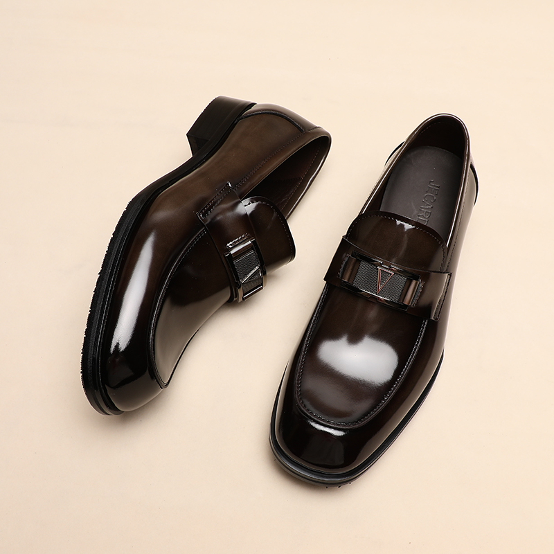 英伦风百搭商务休闲亮面马衔扣乐福鞋高端轻奢方头一脚蹬西装婚鞋