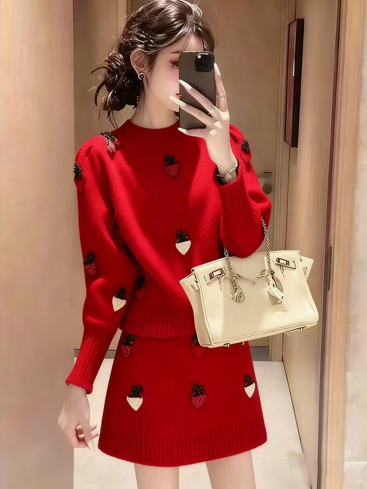 2025新款红色针织套装初冬小个子穿搭女今年流行上衣半身裙两件套