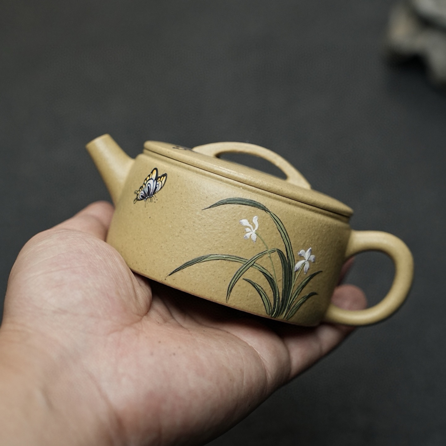 宜兴紫砂壶 汉瓦·慕古·150cc 原矿梨皮本绿共生矿 全手工紫砂茶壶