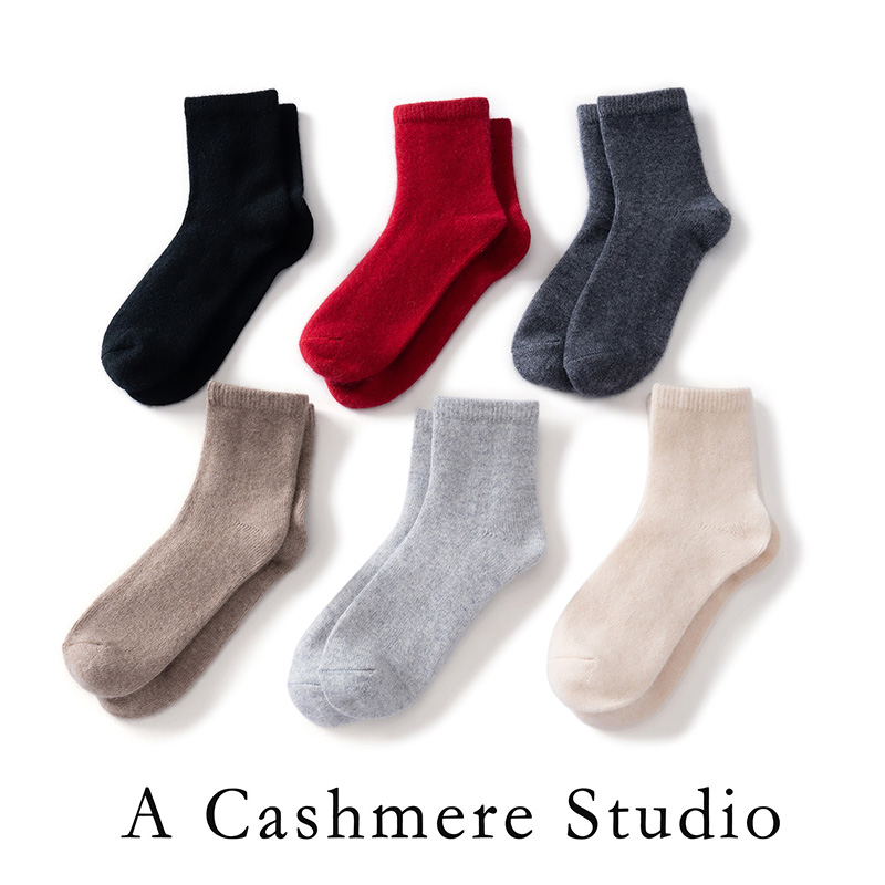 秋冬季加厚 男女款袜子 30山羊绒 68羊毛 柔软保暖 透气轻巧护脚
