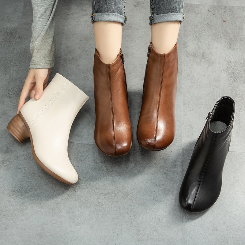 9202秋冬季单里妈妈鞋短靴女真皮中跟软底舒适中老年圆头时尚女靴