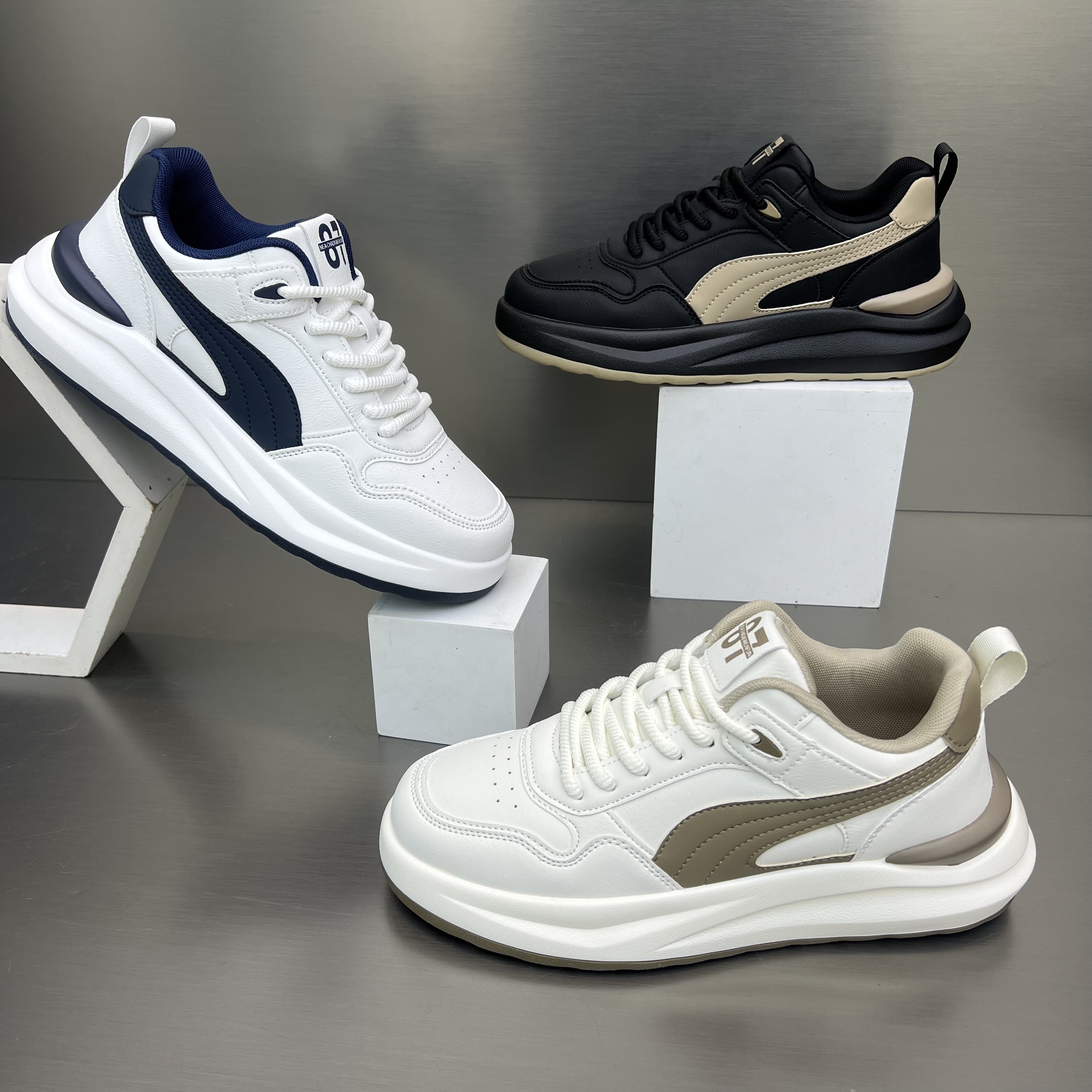 2025秋冬新款时尚百搭舒适小白鞋潮鞋男鞋板鞋轻便软底潮流休闲鞋