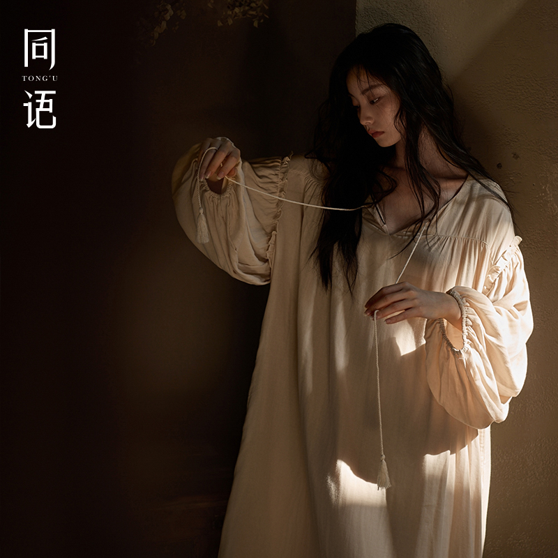同语梭织棉睡裙女款春秋2025新款长袖独特绝美睡衣大码薄款家居服