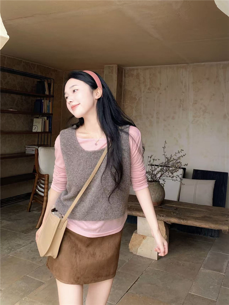 秋装新款针织马甲背心女圆领长袖上衣韩系温柔两件套装