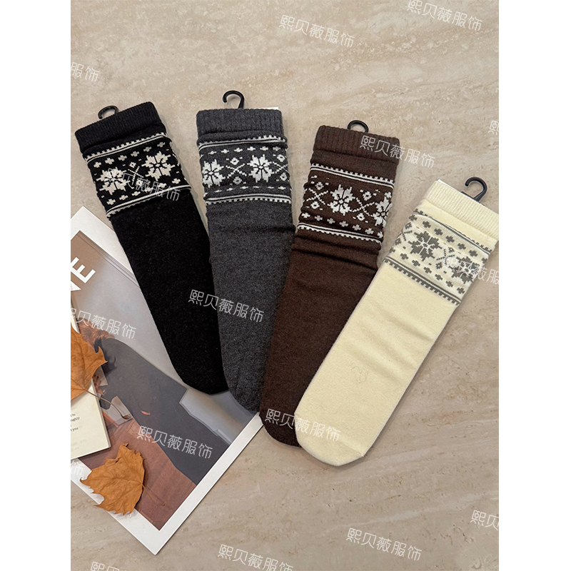 熙贝薇【费尔岛袜子】绵羊毛加厚保暖民族风保暖直筒袜 G5829