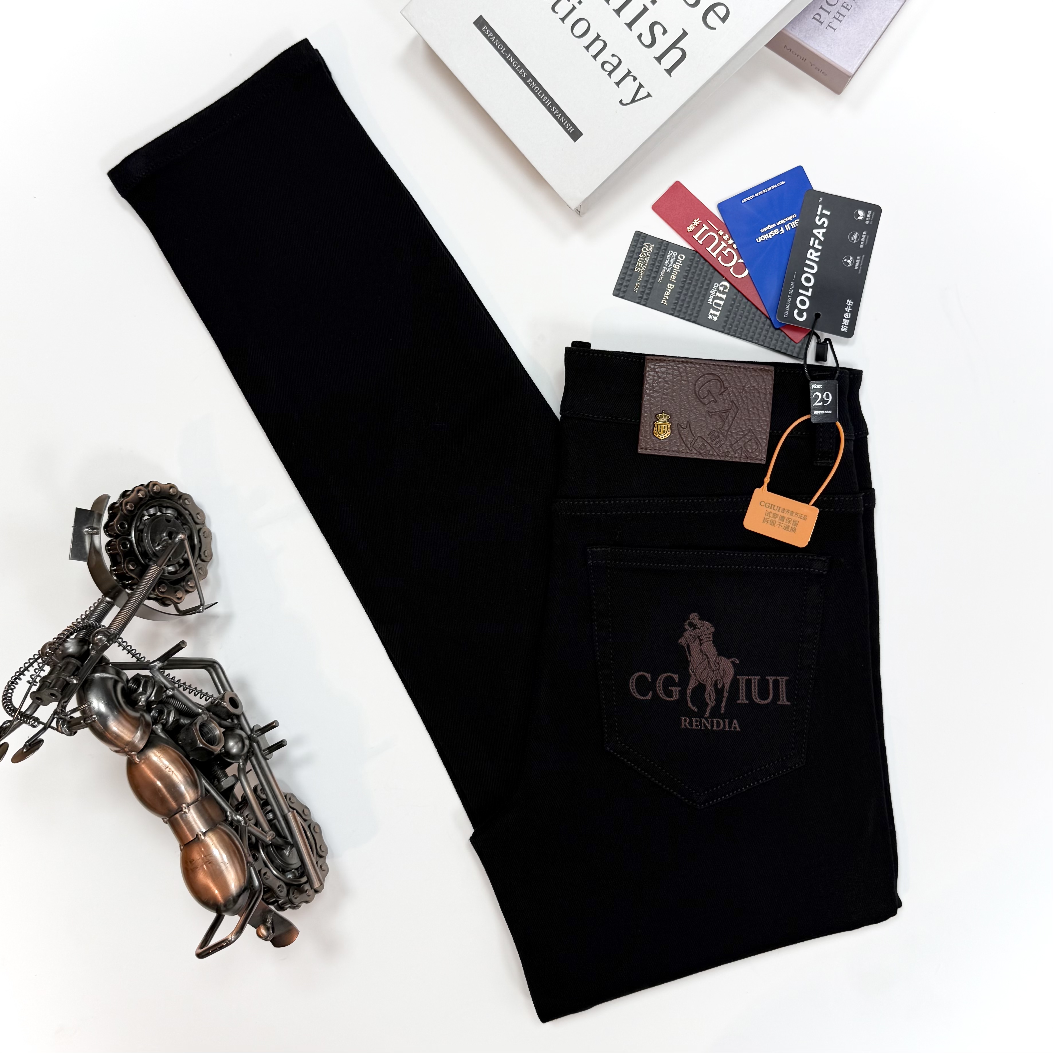 2025男士秋冬升级新款黑色不掉色弹力修身小直筒美式港风牛仔裤