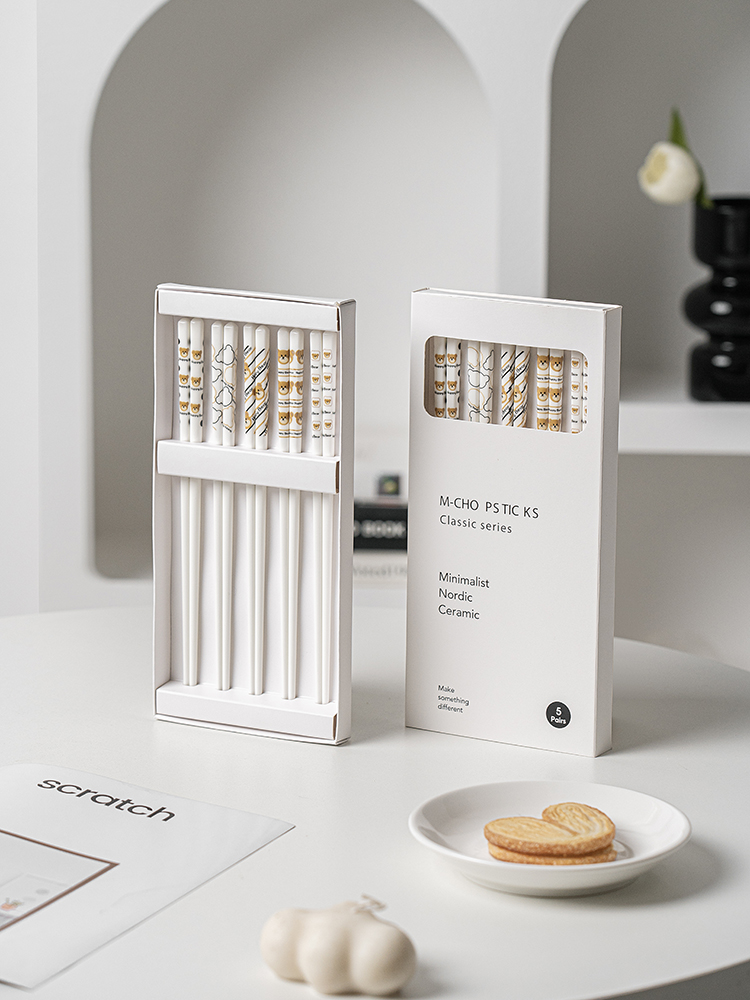 【礼盒装5双】网红陶瓷无漆小熊酒店筷子家用分餐创意防霉易清洗