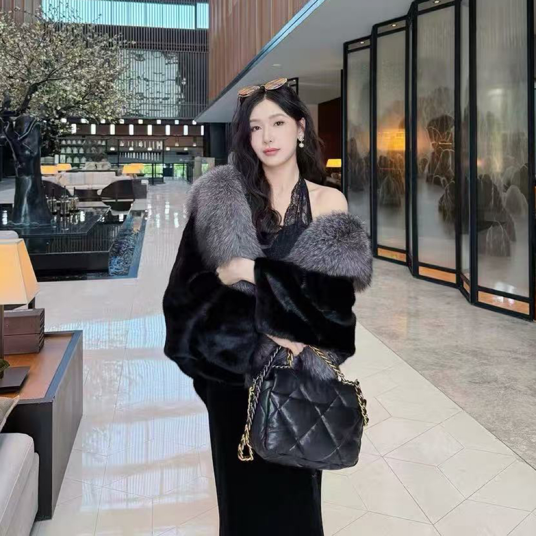 真貂狐狸毛斗篷款外套时尚真毛皮草秋冬季保暖女士海宁爆款气质