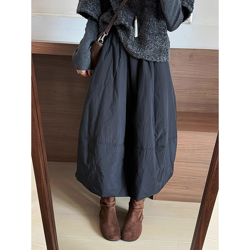 耶古慵懒风夹棉花苞裙女2025秋冬季新款宽松显瘦小个子保暖半身裙