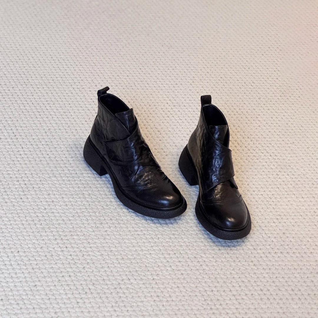 羊皮版~厚底魔术贴短靴英伦风一脚蹬通勤靴子小个子增高瘦瘦靴女