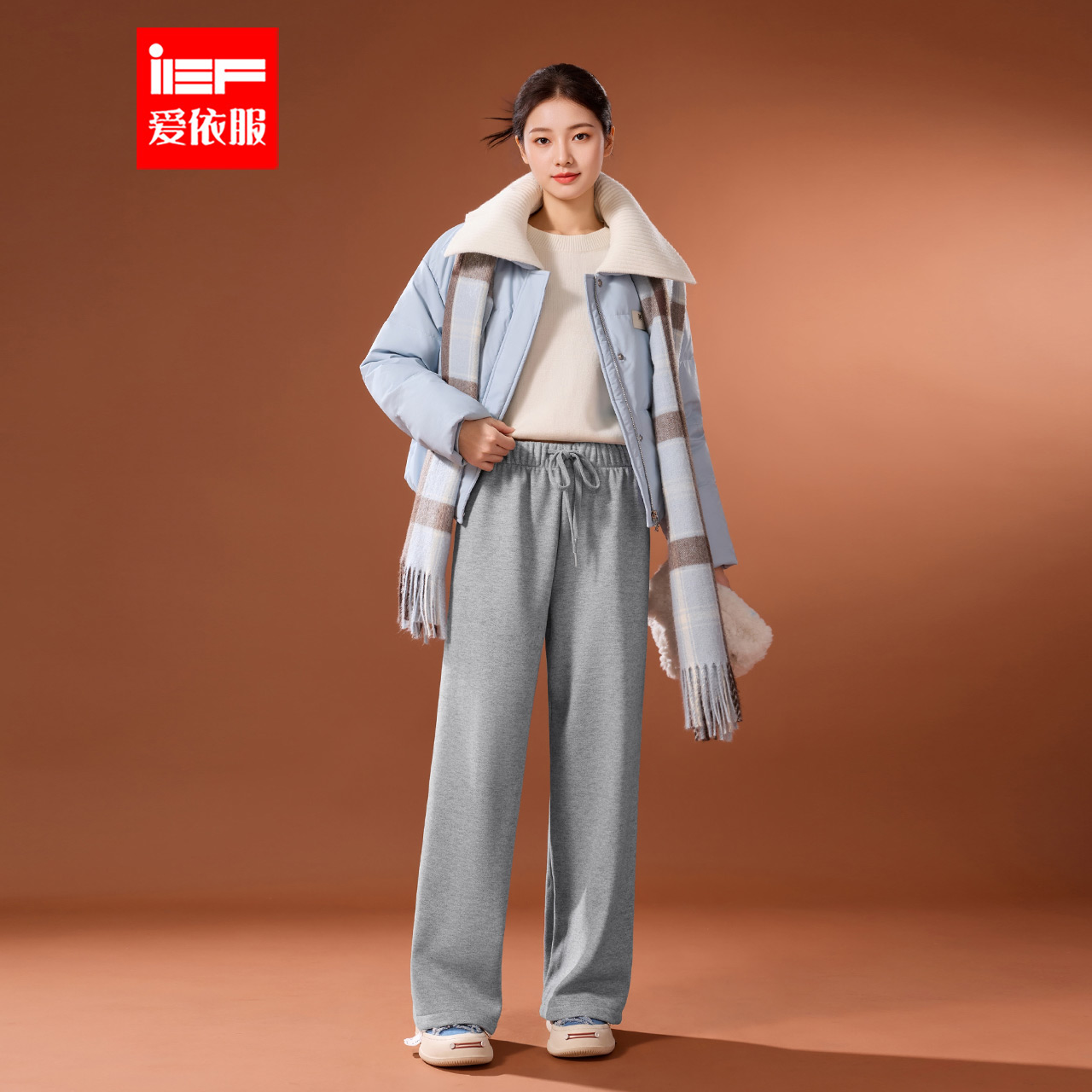 IEF/爱依服裤子2025冬季新款简约休闲运动风加绒保暖百搭阔腿裤
