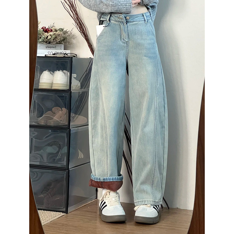 浅蓝秋冬加绒弯刀牛仔裤女2025年爆款高腰梨形遮胯显瘦百搭阔腿裤