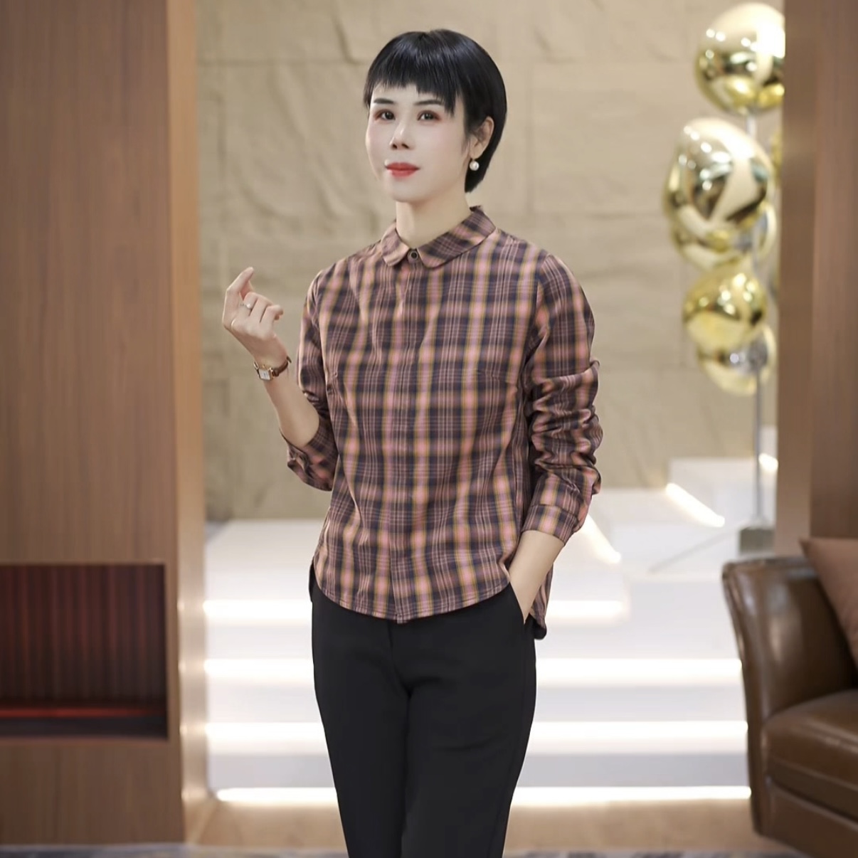 【渲渲推荐】XR-2327-3冬季减龄翻领加绒温柔粉格子衬衣