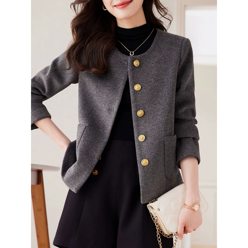 灰色小香风短款毛呢外套女春秋2025新款高级感小个子加厚开衫上衣