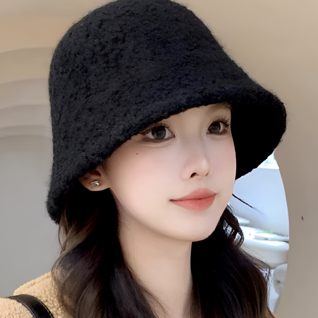 时尚帽子韩版女纯色羊羔毛针织显脸小渔夫帽黑色百搭保暖大头围