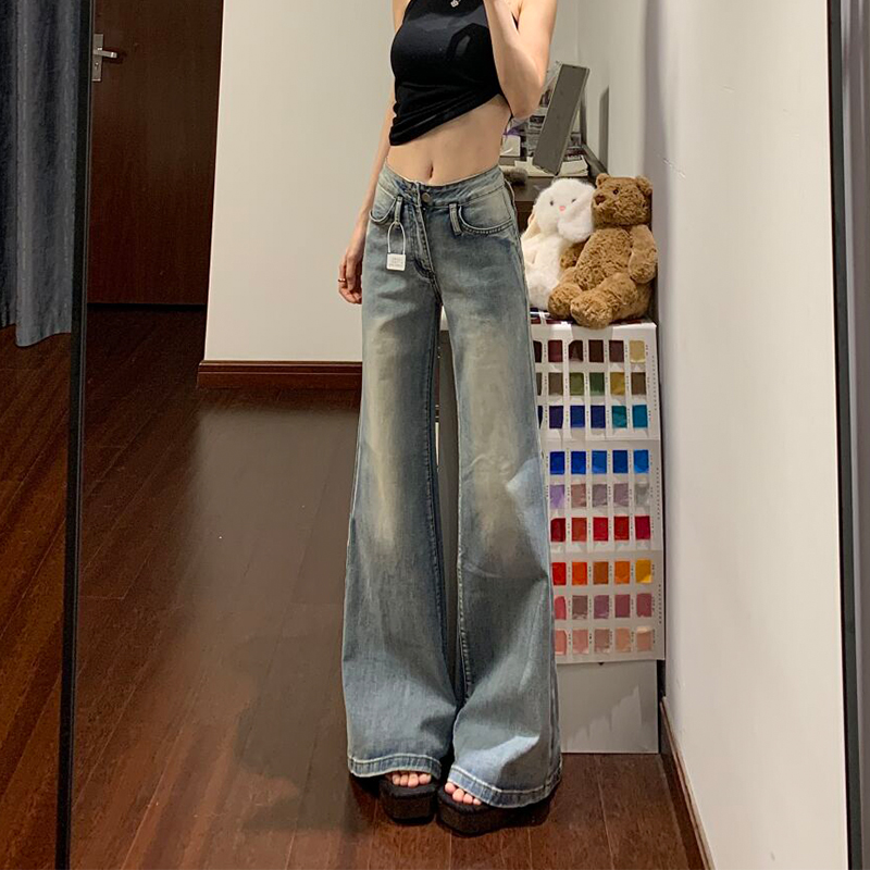 低腰设计感显瘦微喇牛仔裤女2025秋季新款美式复古水洗拖地直筒裤