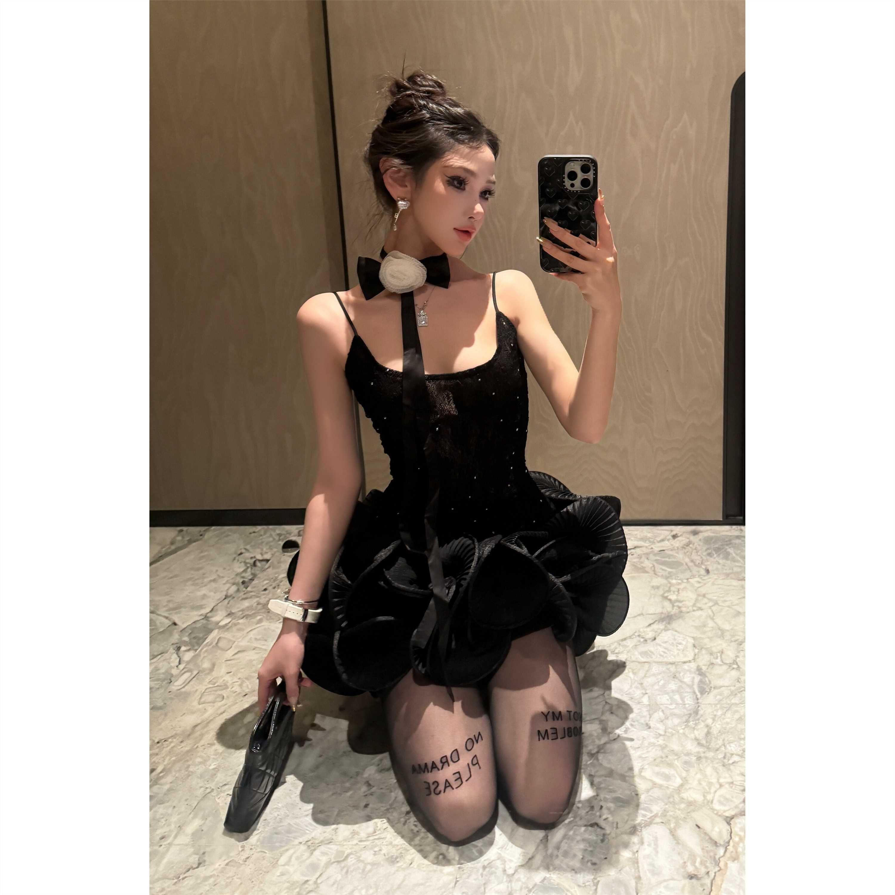 ChiclyNana大幂幂同款30D植绒字母丝滑丝袜任意剪性感黑丝连裤袜