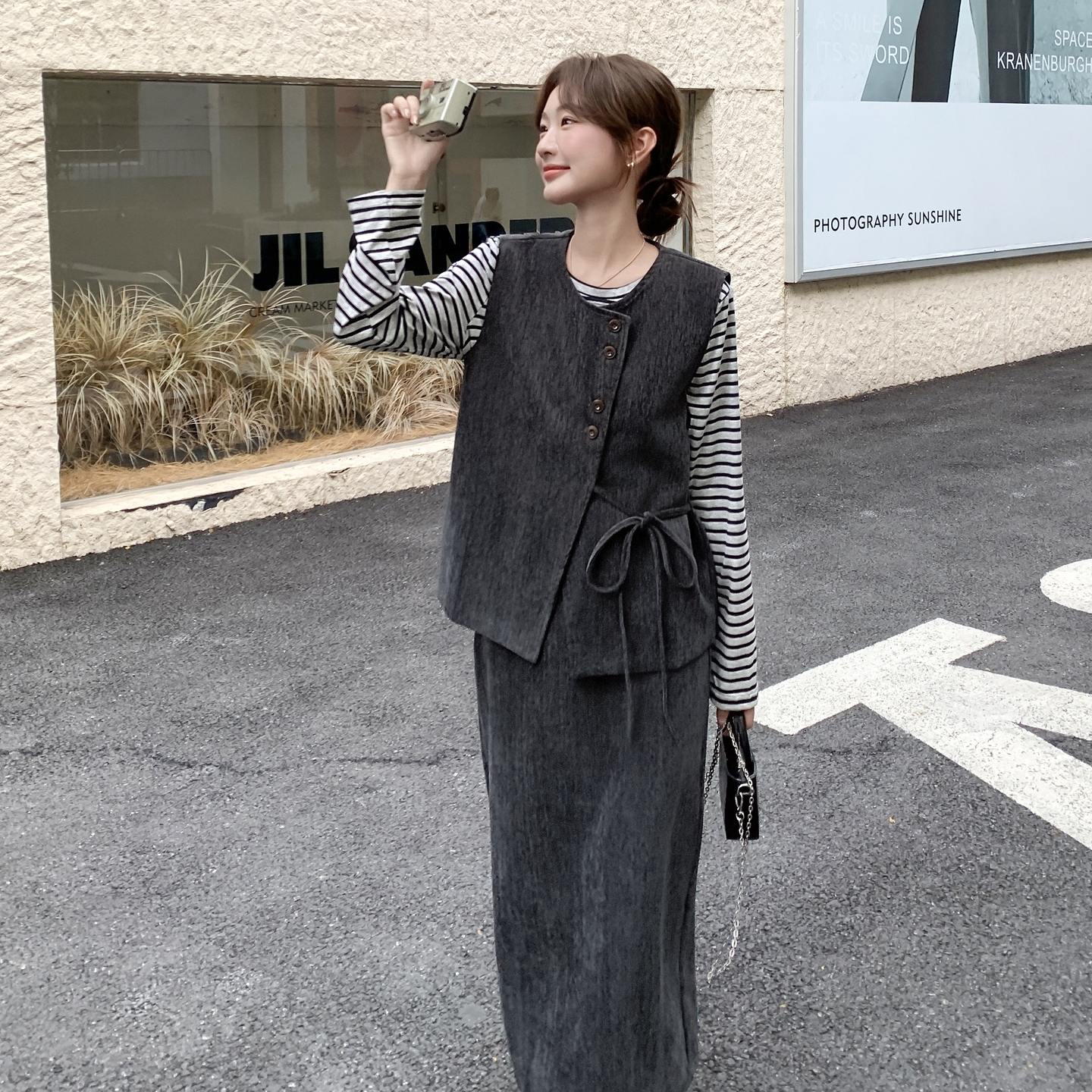 灰色轻熟风法式宽松打底衫秋冬针织秋季半身裙三件套女秋新款套装