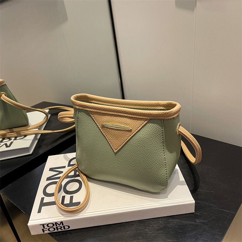 今年流行小包包女2025新款夏天百搭单肩斜挎包质感子母水桶包