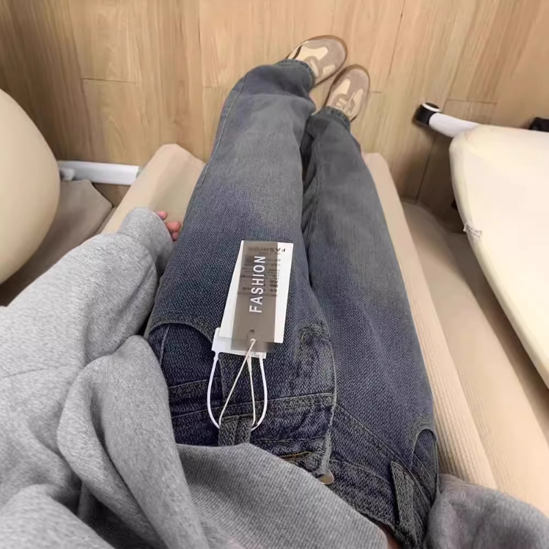 大码星空纹高腰阔腿牛仔裤女秋季款梨形身材宽松显瘦窄版直筒裤子