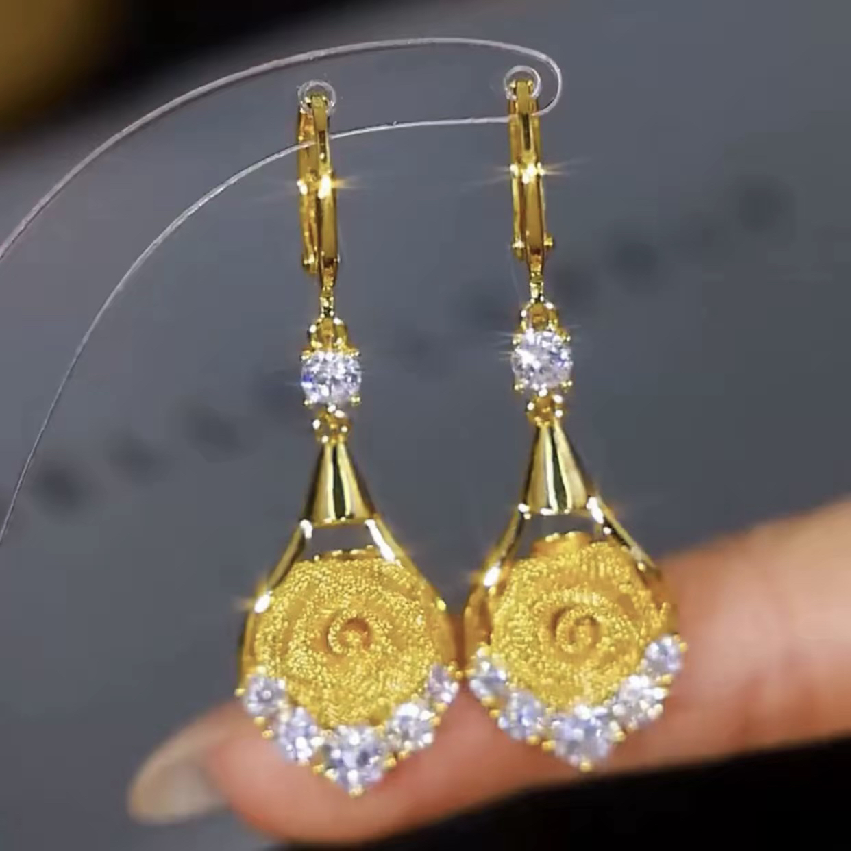 铜合金合成锆石耳饰 日韩玫瑰花时尚气质百搭精致女士耳环108