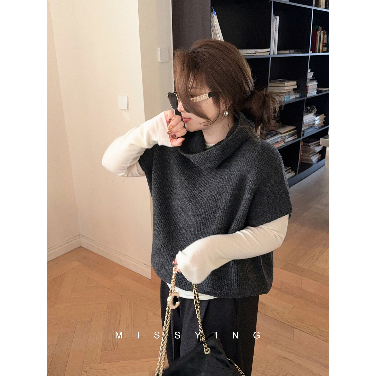 应小姐【自由主义】微胖大码百搭显瘦时尚宽松无袖高领毛衣针织衫