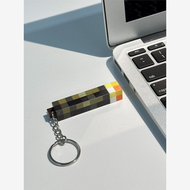 网红发光小火把钥匙扣个性迷你火炬玩具钥匙炼 炼 书包挂饰模型礼