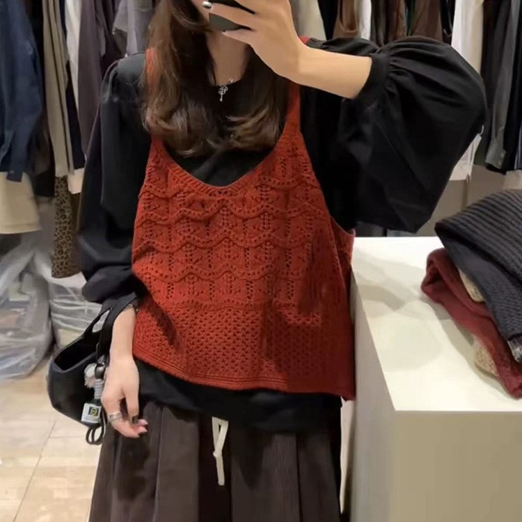 欧货设计感镂空针织吊带+长袖衬衫两件套女2025秋季新款叠穿上衣