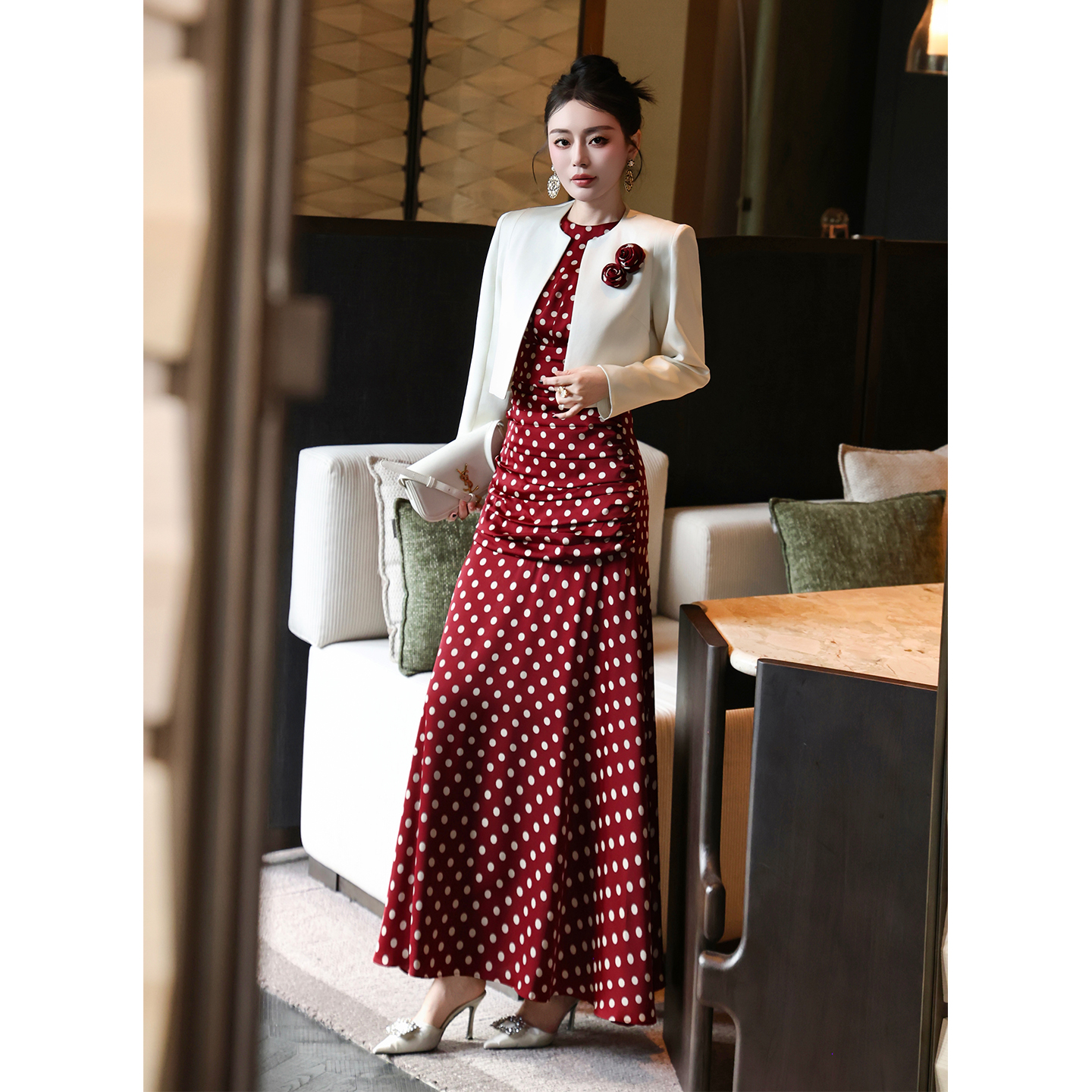 2025早秋新款法式气质小香风花朵短外套波点鱼尾长裙套装两件套女