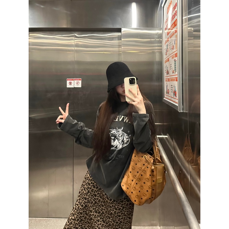 慵懒风气质套装设计感小众印花长袖女秋季复古豹纹半身裙两件套潮