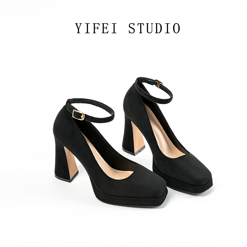 黑色高跟鞋女2025年新款气质春秋厚底防水台一字扣带单鞋粗跟冬季