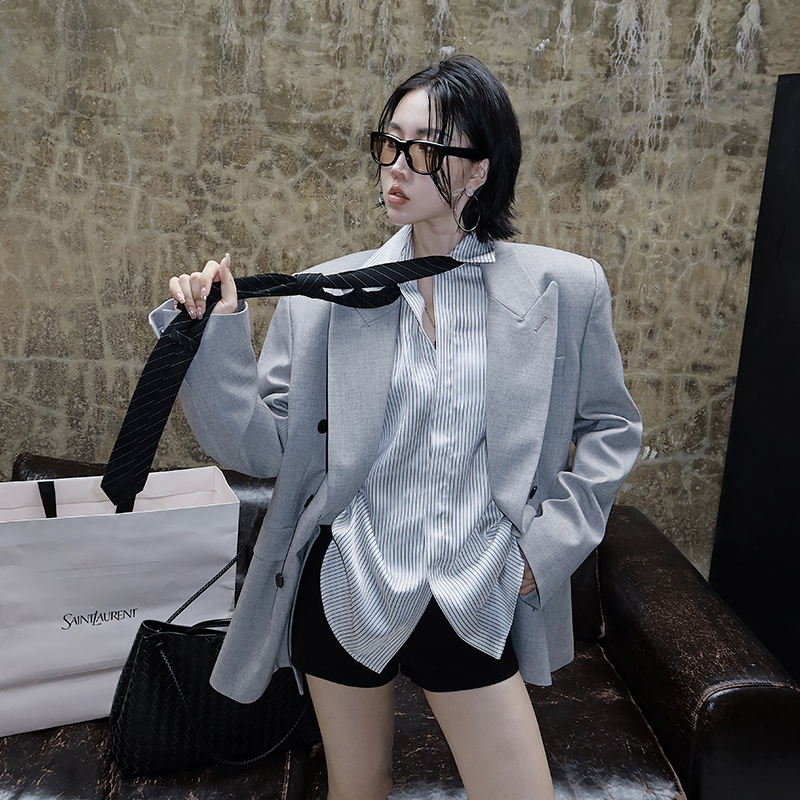 十三粥私服 Y家衬衫 简约气质上衣女秋时尚百搭通勤实穿宽松遮肉