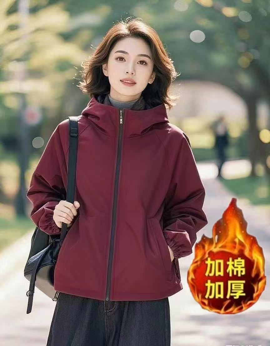 2025年新款加棉加厚夹克外套超火酷飒高级连帽短款中厚百搭冲锋衣