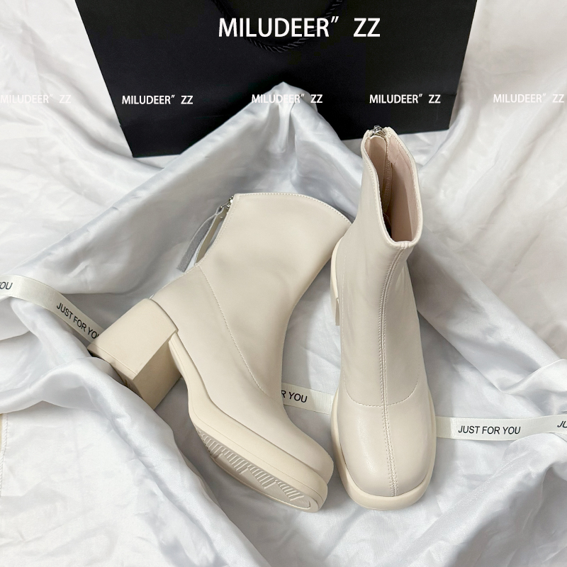 小个子短靴女增高防水台显瘦v口粗跟圆头瘦瘦靴软皮白色厚底短靴