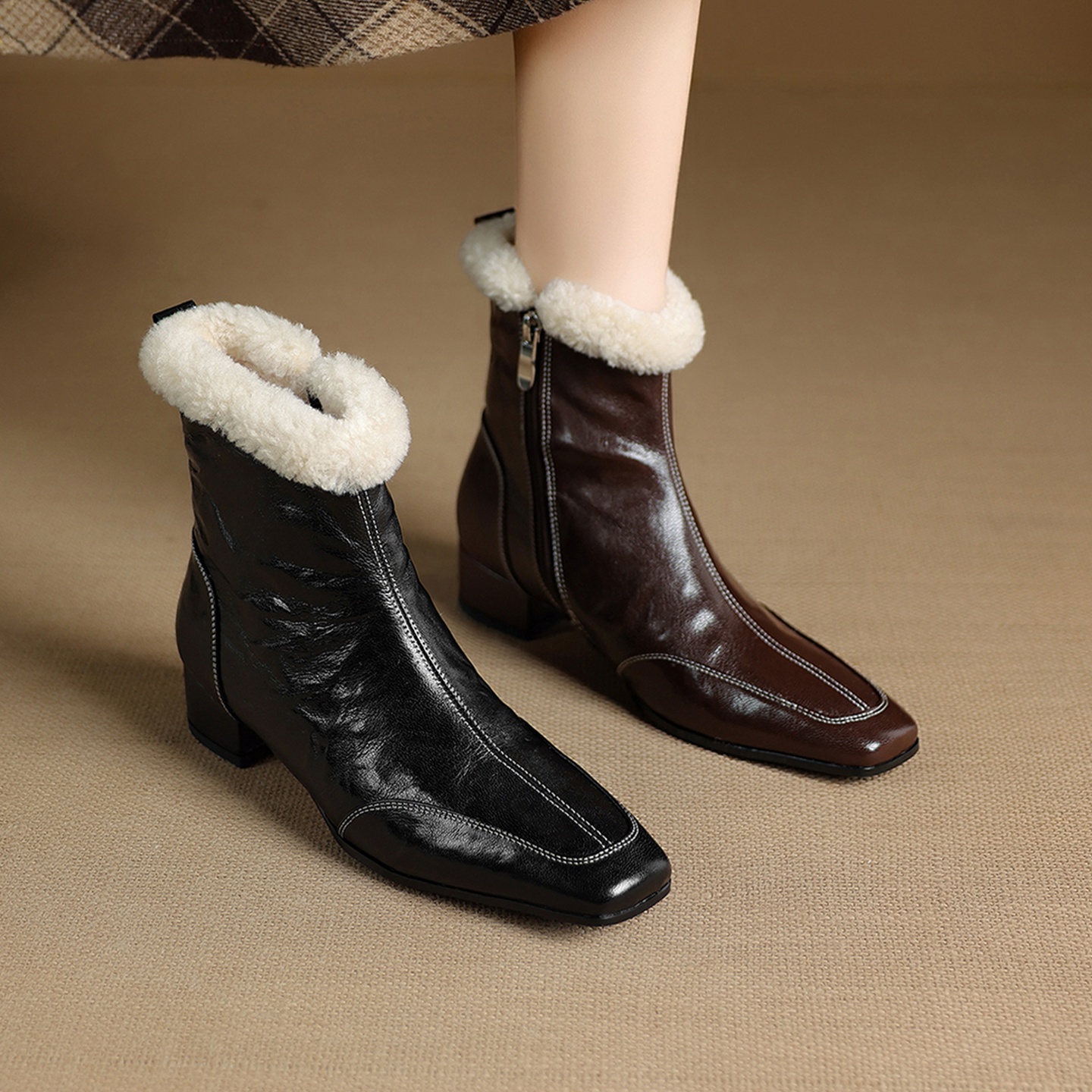 头层羊皮~时尚高级感炸街毛毛短靴女粗跟方头加厚保暖真皮马丁靴