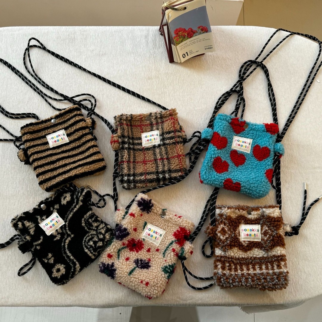 【小号】2025升级款ins泰迪绒小包包单肩斜跨款可2025年流行女包